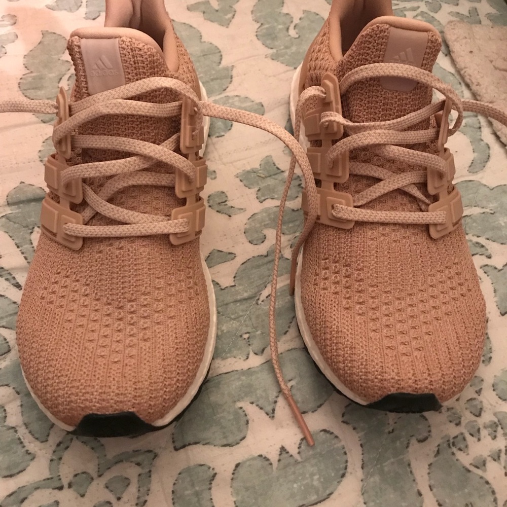 Adidas Ultra Boost 4.0 sneakers 7.5 BN without box